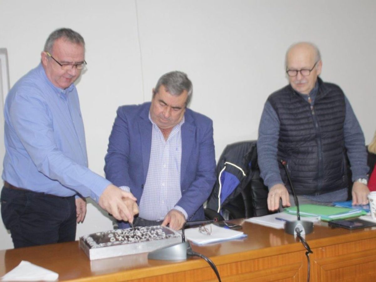 Κοπή της Πρωτοχρονιάτικης Βασιλόπιτας στο Δημαρχείο Πύλης