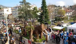 korifonete-to-karnavali-sti-chalkidiki
