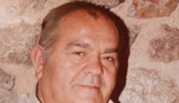 kostas-mimigiannis-penthoun-i-&Alpha;pantachou
