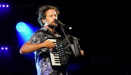 kostis-maravegias-Live-sto-&Alpha;rgostoli-1