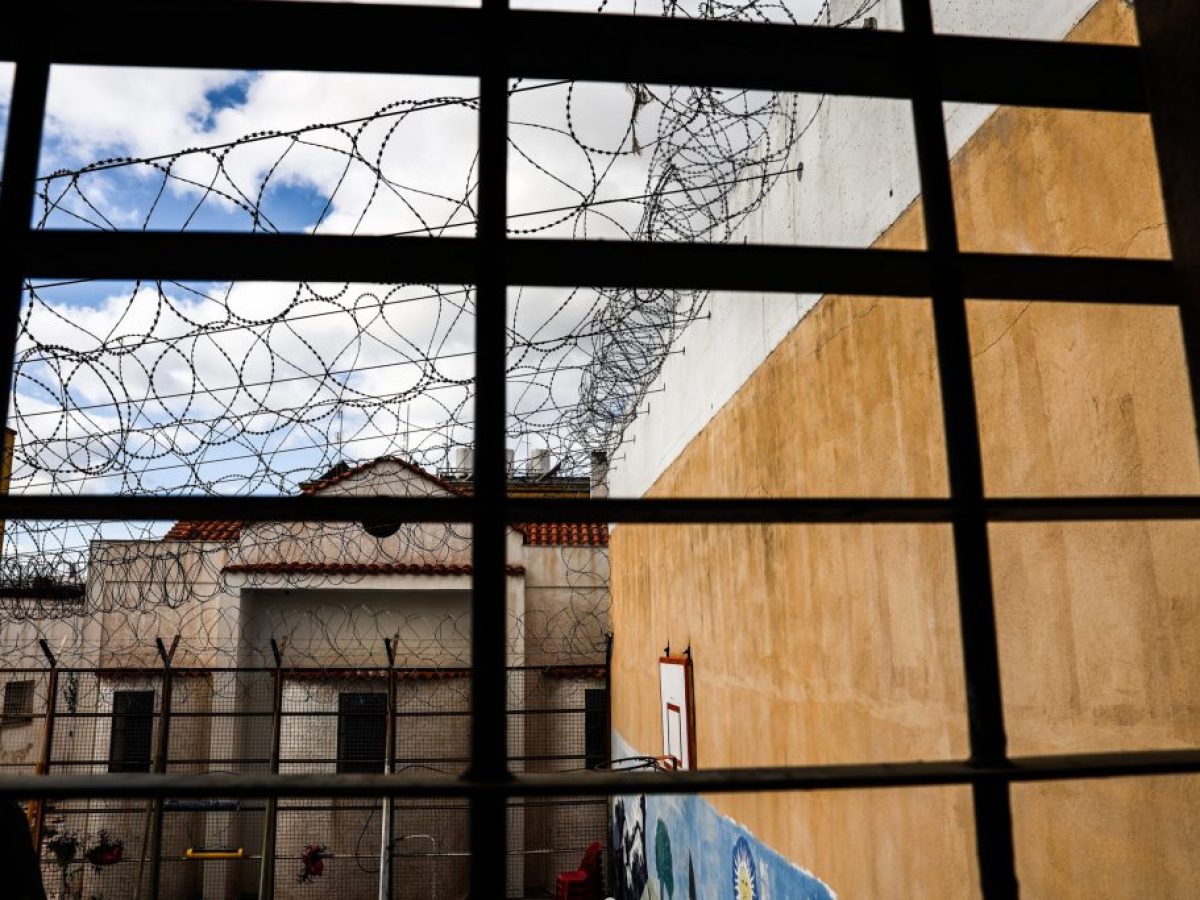 Κρήτη: Προφυλακίστηκε ο 48χρονος που είχε “ρημάξει” με τη σύντροφό του σπίτια σε Χανιά, Ρέθυμνο και Ηράκλειο