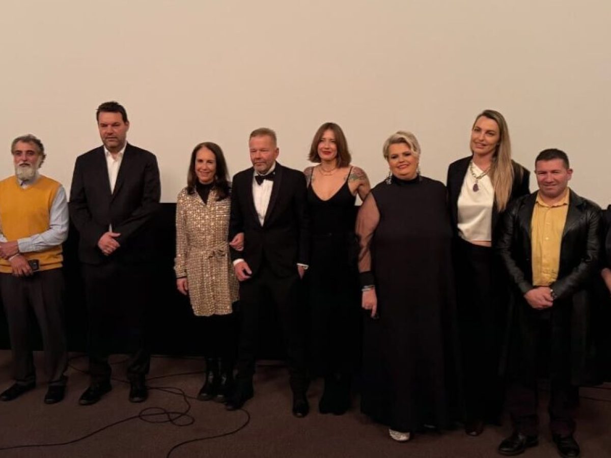 Λαμπερή παγκόσμια πρεμιέρα στη Ρόδο για την ταινία “ICE SKATER” που γυρίστηκε στο Χαράκι