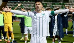 levadiakos-choris-liagka-ke-allous