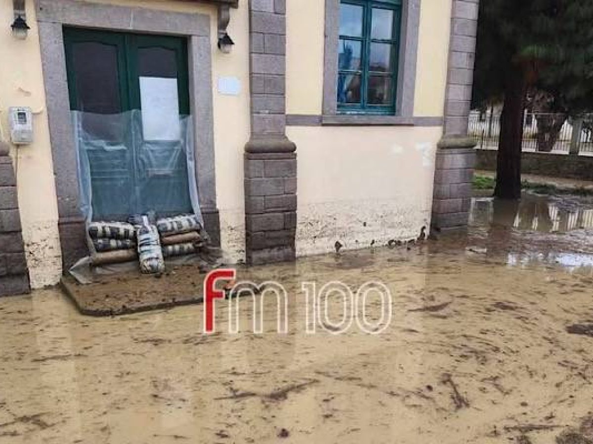Λήμνος: Κλειστά το 1ο Δημοτικό και το 1ο Νηπιαγωγείο Μύρινας λόγω ζημιών από τις πλημμύρες