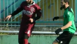 liristis-sto-news12-o-avgenikou-1