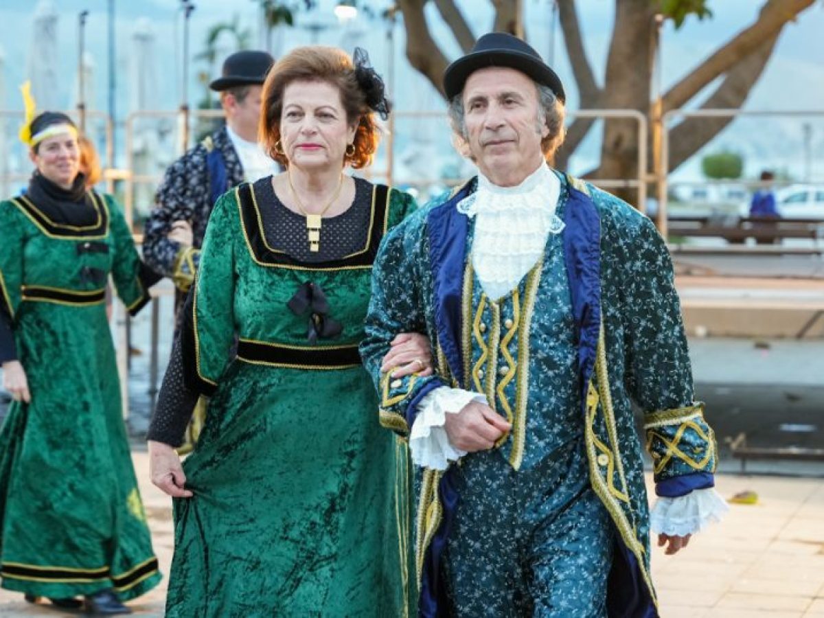 Ληξουριώτικο καρναβάλι: Μουσική, χοροί και καντάδες γέμισαν την πλατεία [19.02.2026]