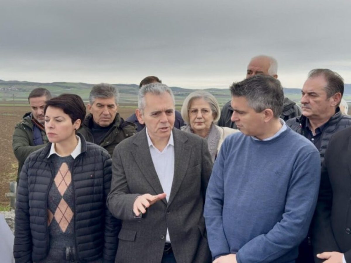 Μ. Χαρακόπουλος με υπουργό Υποδομών σε επιθεώρηση εργασιών: Σύγχρονη γέφυρα στην Αμπελιά ανθεκτική σε ακραία καιρικά φαινόμενα