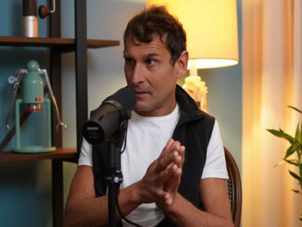 Μαραθώνας: Βλάσης Καραβασίλης – Τρέχοντας Πέρα από τα Όρια (βίντεο)