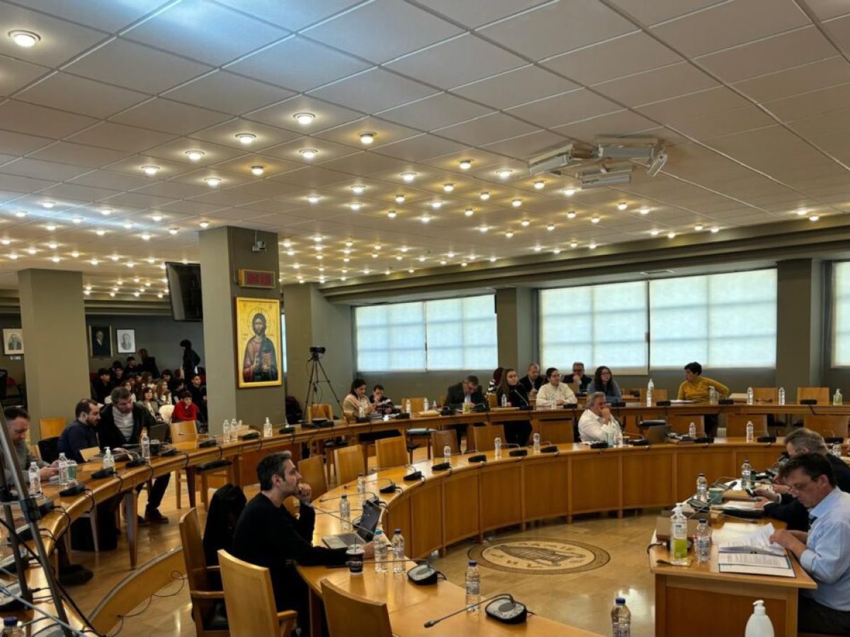 Μαθητές συμμετείχαν στο Περιφερειακό Συμβούλιο Στερεάς Ελλάδας