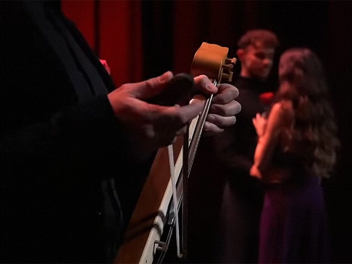 Ματθαίος Τσαχουρίδης: Το νέο του τραγούδι φέρει διπλή υπογραφή Καλιοντζίδη