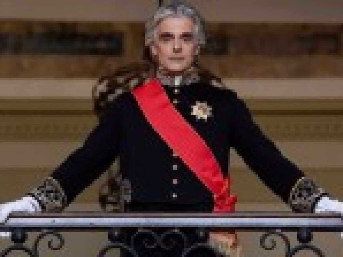 Με αφορμή την ταινία «Καποδίστριας»: Η κατασκευή του «εθνικού Μεσσία» στην εποχή της πολεμικής προπαρασκευής