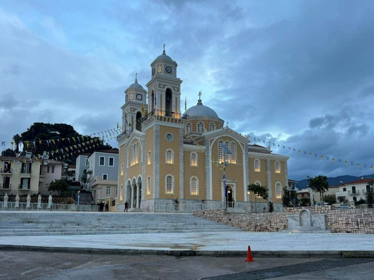 Με λαμπρότητα ο εορτασμός της Παναγίας Υπαπαντής στην Καλαμάτα