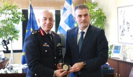me-ton-neo-geniko-periferiako
