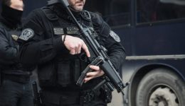 megali-epichirisi-tis-elΑs-sta-1