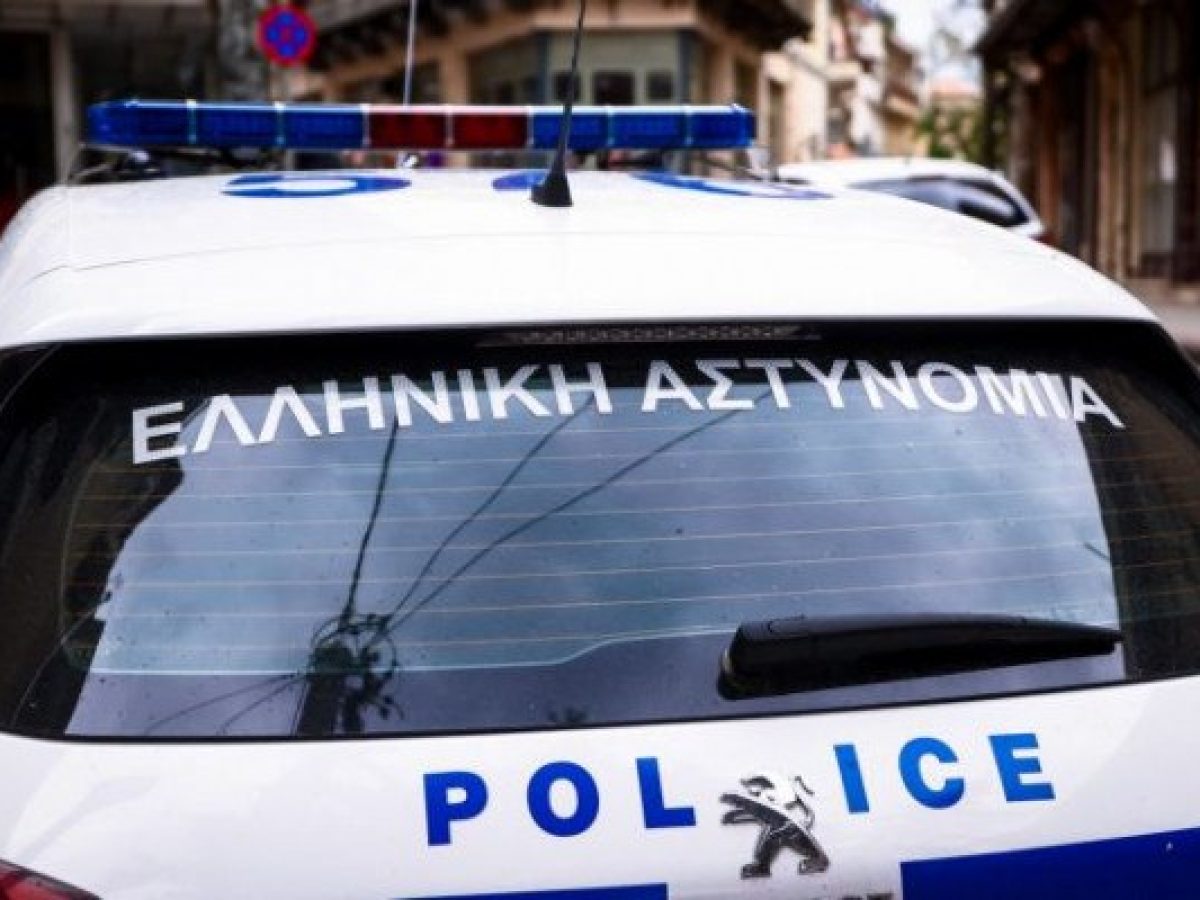 Μεσολόγγι: Δύο συλλήψεις για κλοπές από οχήματα και εκδοτήρια εισιτηρίων – Αναζητείται ένας ακόμη από τις Αρχές