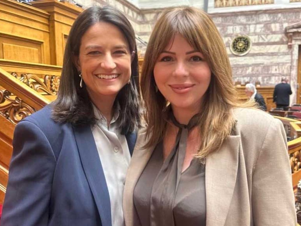 Μια ιστορική στιγμή: Για πρώτη φορά στην Ελλάδα συμφώνησαν για τις ΣΣΕ Κυβέρνηση και όλοι οι Εθνικοί Κοινωνικοί Εταίροι