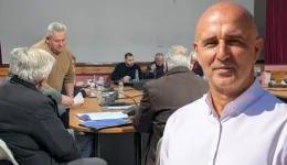 michalis-kolias-Αpeto-dimosia-singnomi
