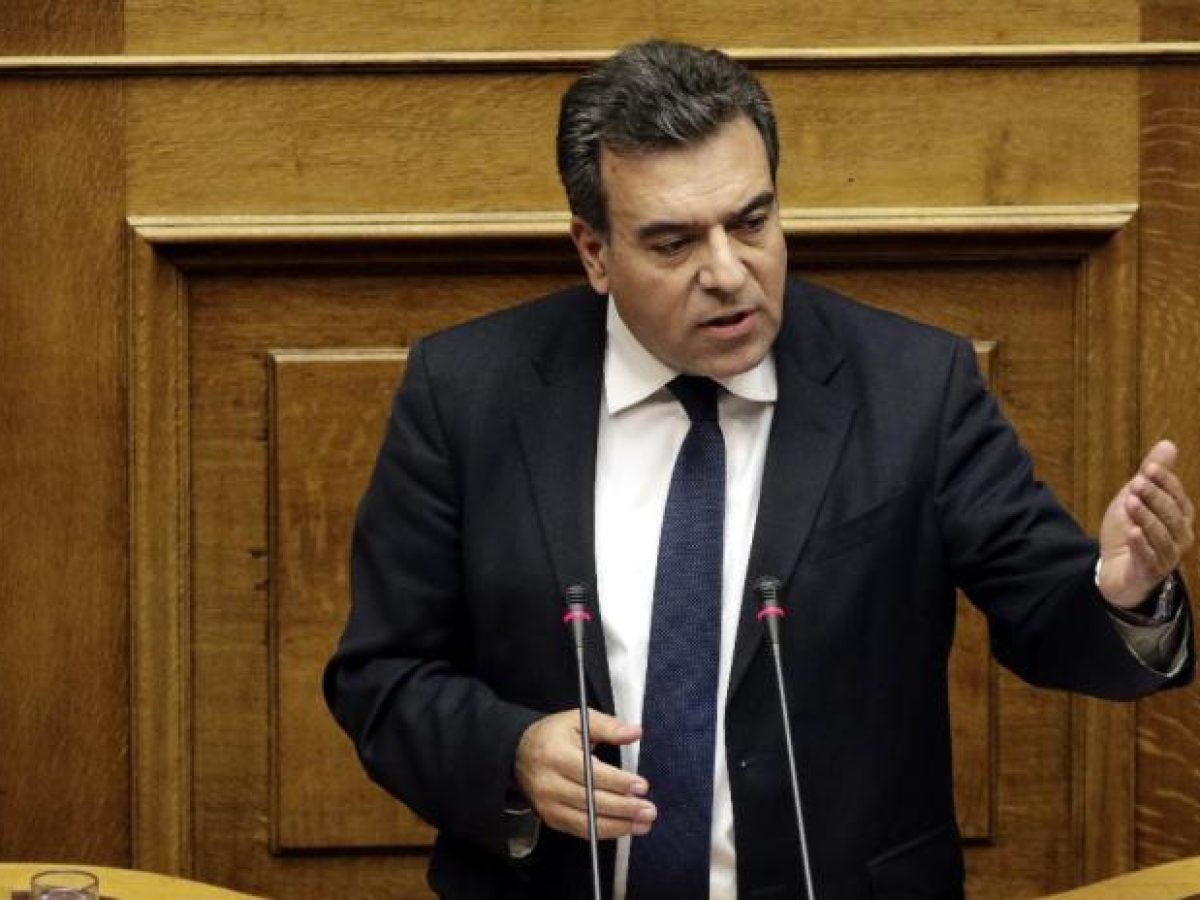 ΜΑΝΟΣ ΚΟΝΣΟΛΑΣ: «Ταμείο Απανθρακοποίσης: μια μεγάληευκαιρία για την υλοποίηση σημαντικών έργων στα νησιά που πρέπεινα ενεργοποιηθεί άμεσα»