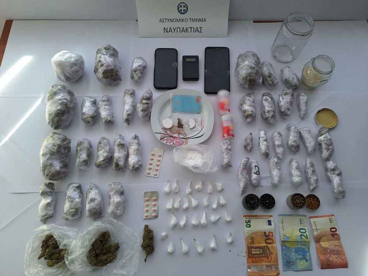 Ναύπακτος: Εξαρθρώθηκε εγκληματική οργάνωση που θα διακινούσε ναρκωτικά σε μαθητές για πενταήμερη