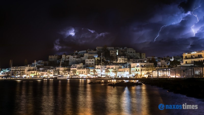 naxos-pano-apo-100-chiliosta