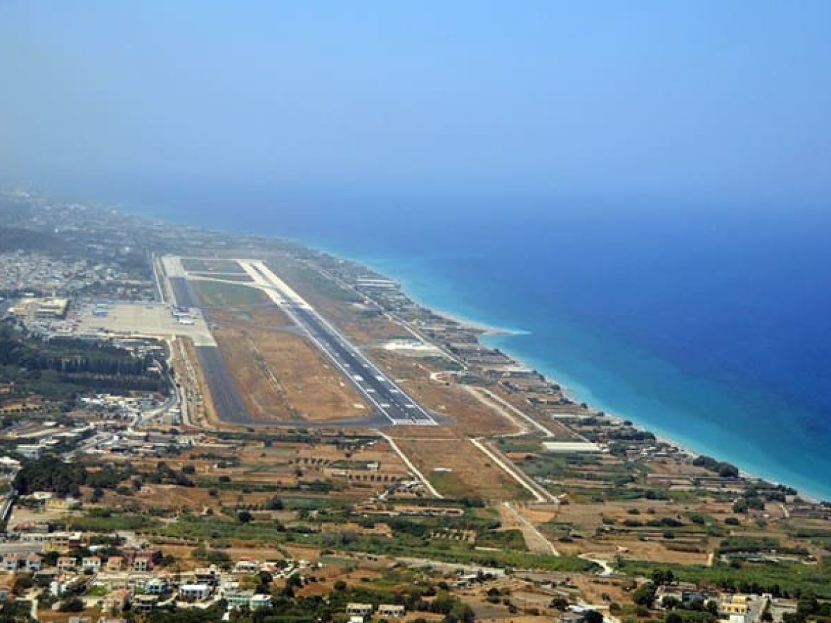 Νέα αεροπορική σύνδεση Ρόδος – Νάξος απο το καλοκαίρι