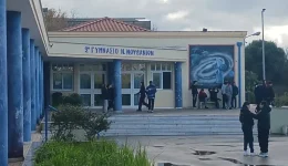 nea-moudania-&Alpha;nachoma-stin-katachrisi