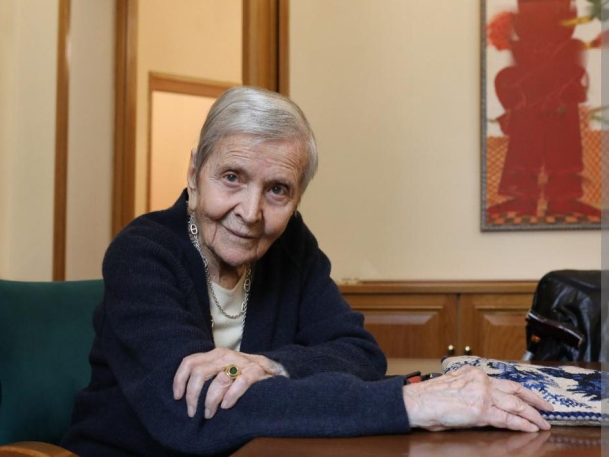 Ο Δήμος Αμαρουσίου αποχαιρετά την επίτιμη Δημότη του, Βυζαντινολόγο – Ιστορικό, Ελένη Γλύκατζη-Αρβελέρ