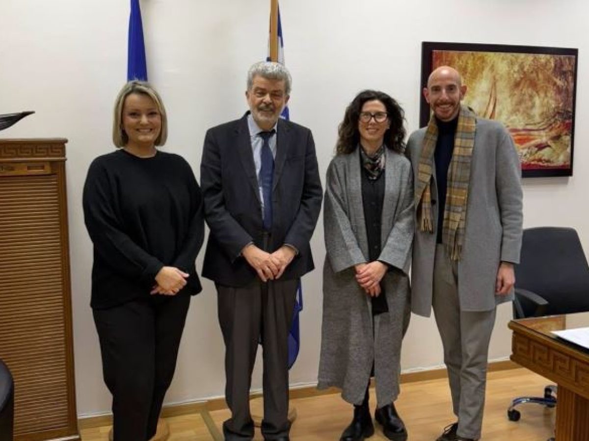 Ο Εμπορικός Σύλλογος Νέας Μάκρης στον Γενικό Γραμματέα Εμπορίου για την πτώση του τζίρου