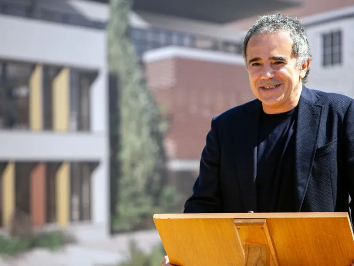 Ο Μυστακίδης χάνει το παιχνίδι της αξιοπιστίας – και στη Θεσσαλονίκη το βλέπουν πλέον όλοι