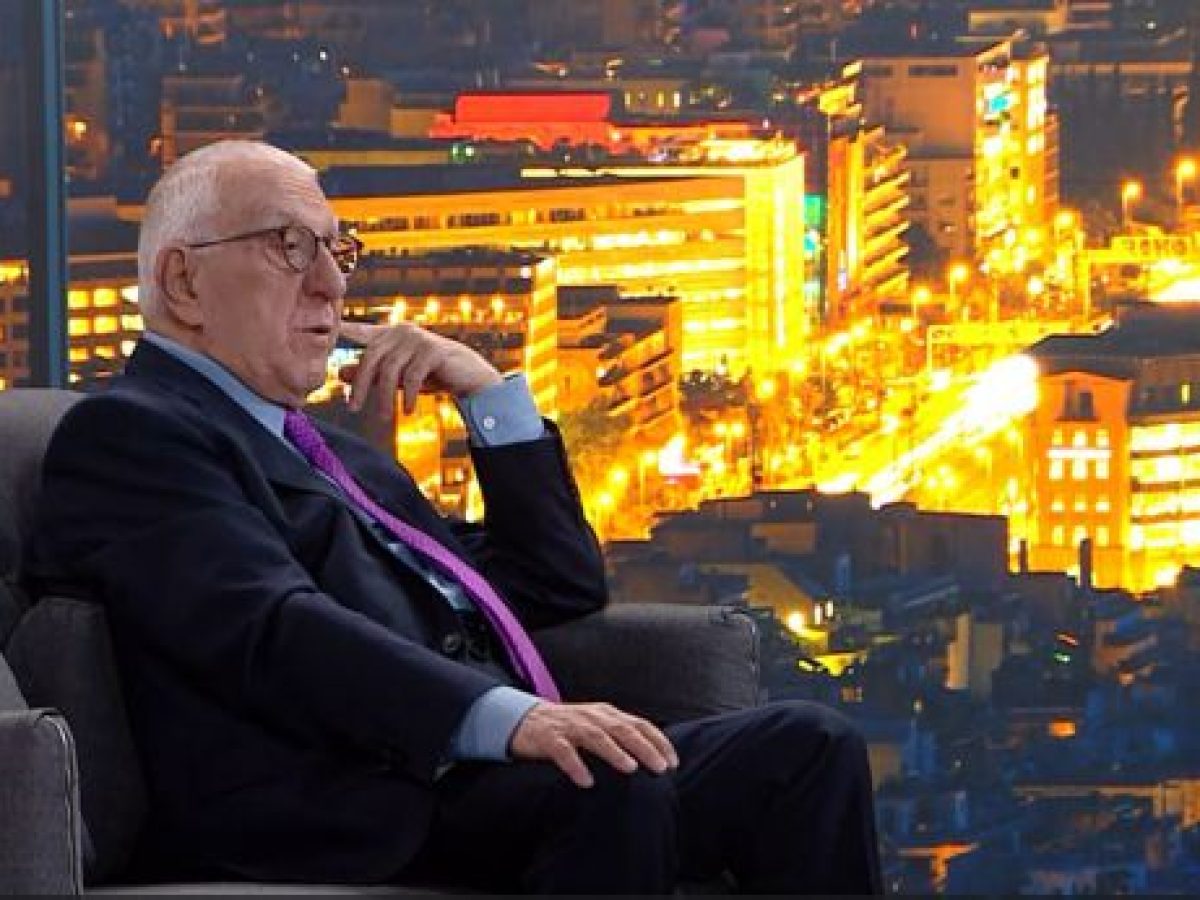 Ο Νικήτας Κακλαμάνης «αδειάζει» τον Γεωργιάδη: Απαράδεκτη η εικόνα του σιδηροδέσμιου γιατρού, ο Άδωνις έχασε το δίκιο του