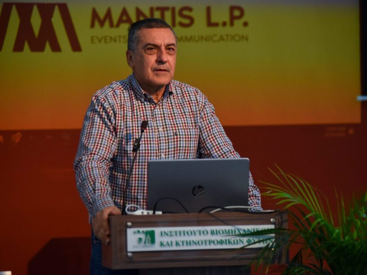 Ο Περιφερειάρχης Θεσσαλίας Δημ. Κουρέτας   στην 8η Επιστημονική Συνάντηση για τις γηγενείς και τοπικές ποικιλίες