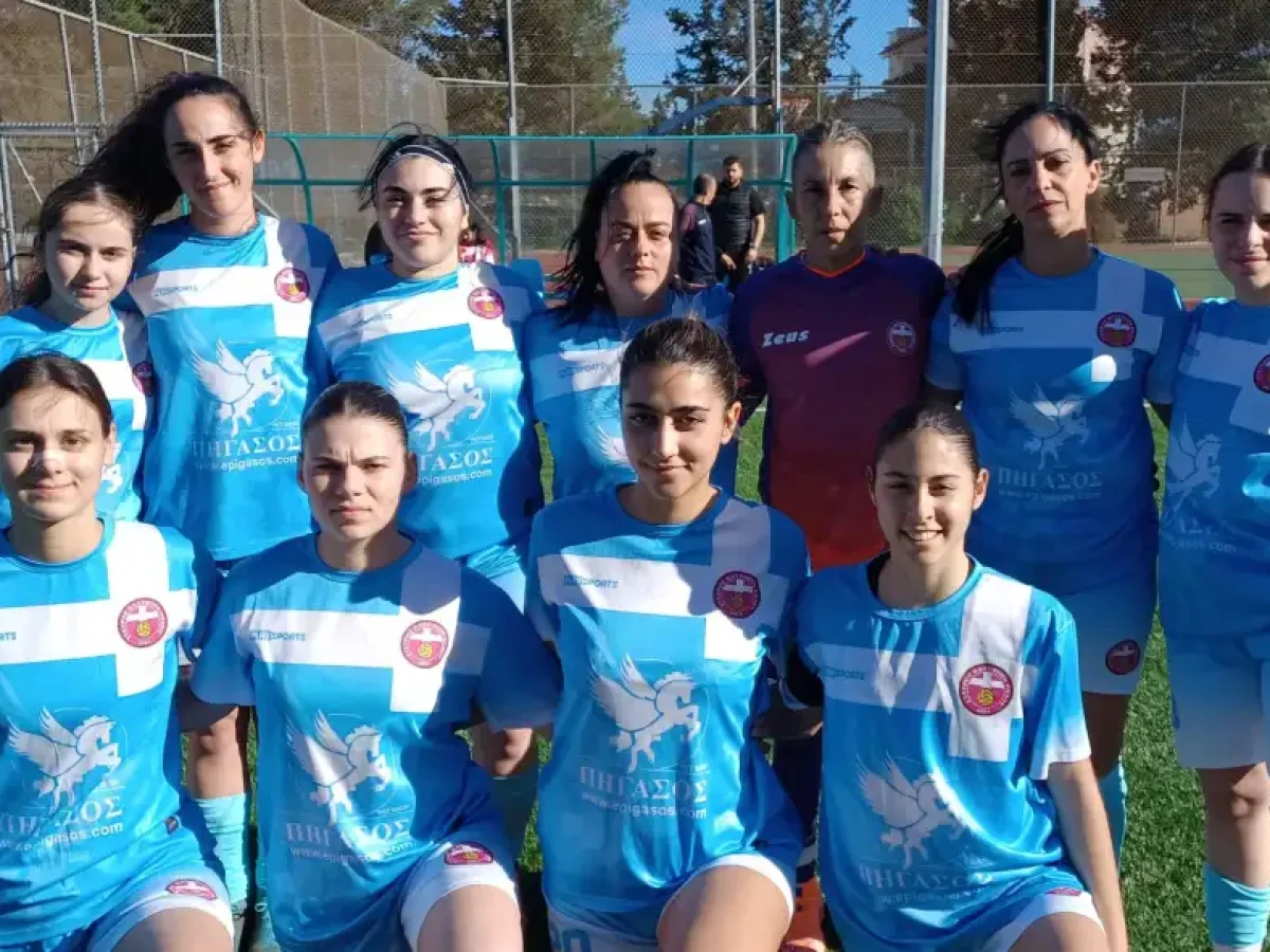 Ο Σταυρός Καλυθιών πέρασε με 1-0 από την Παιανία   και έφτασε τον ΠΑΣ Λαμίας στην 6η θέση με υπογραφή Λάμπρου