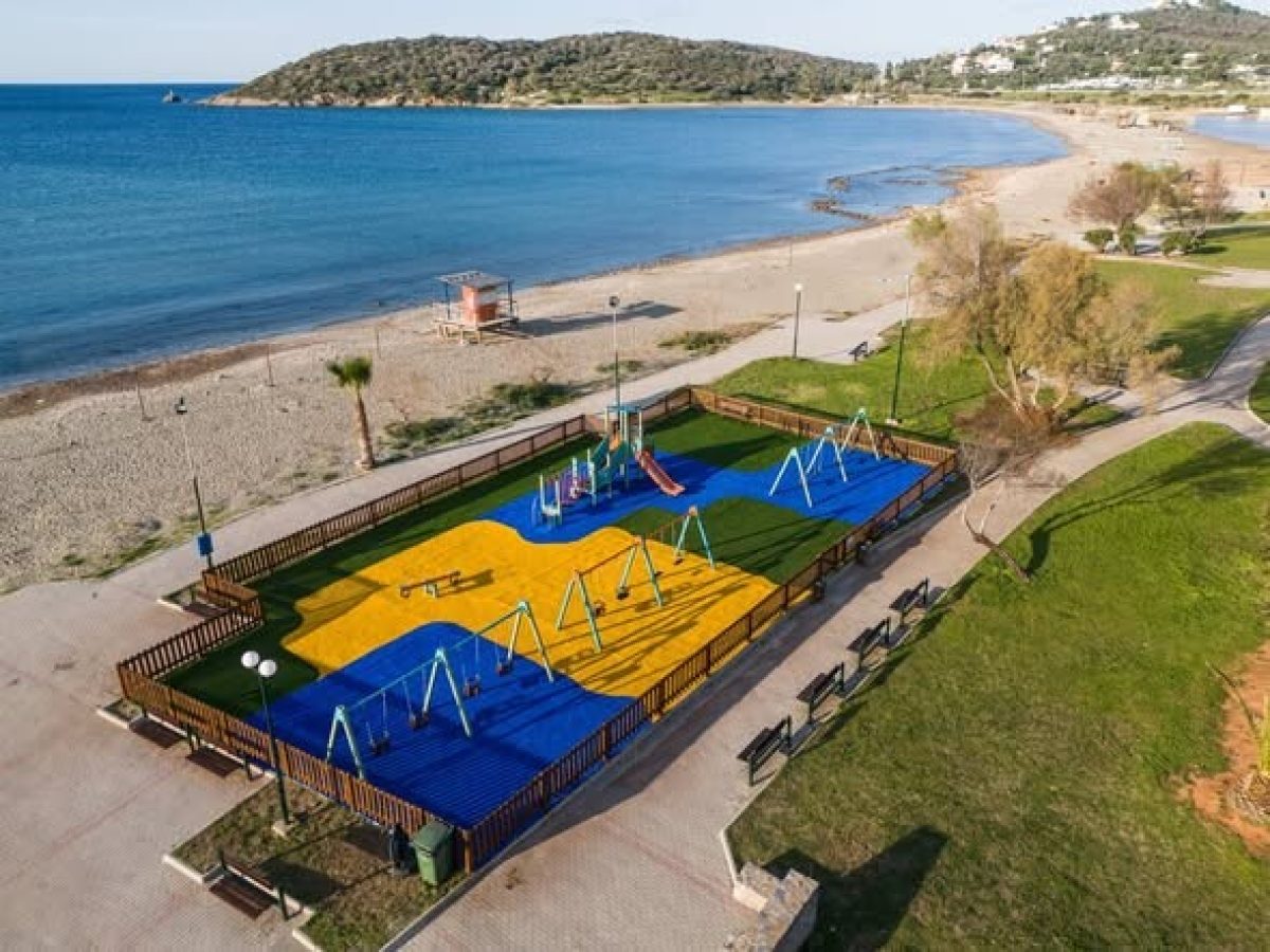 Ολοκληρώθηκε η παιδική χαρά στις Αλυκές Αναβύσσου