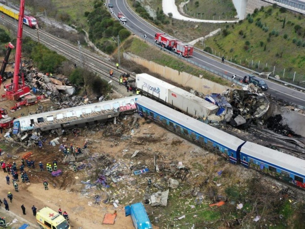 Ομοσπονδία Γονέων και Κηδεμόνων Θεσσαλίας: Το Σάββατο 28 Φλεβάρη όλοι οι γονείς στους δρόμους μαζί με τα παιδιά μας!