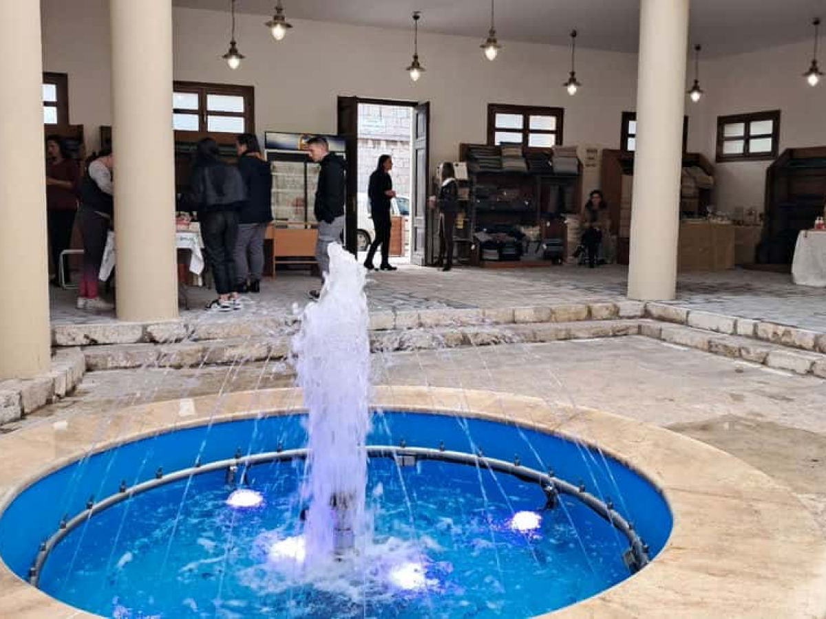 Παραχώρηση πέντε πάγκων σε τοπικούς επαγγελματίες στη Δημοτική Αγορά Καλύμνου