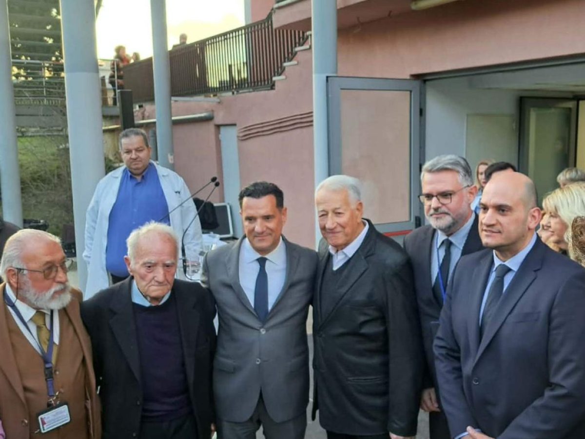 Παράδειγμα μίμησης και ταπεινότητας