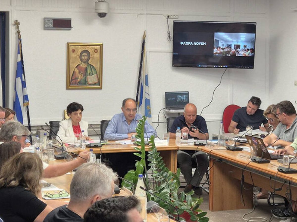 Πάρος: Επίδομα 100 ευρώ σε δημόσιους υπαλλήλους στο νησί (video)