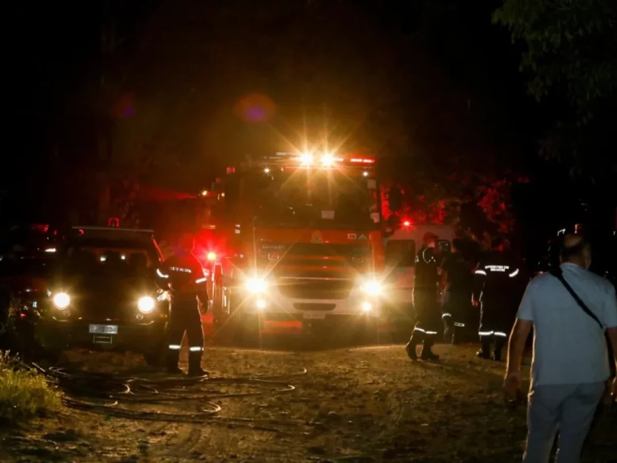 Πάτρα: Φωτιά σε διαμέρισμα από διαρροή σόμπας υγραερίου, κάηκαν πόρτες!