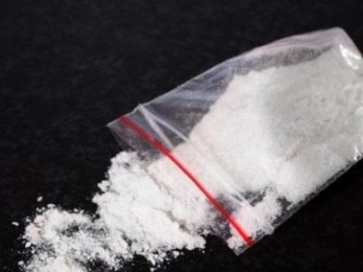 Πάτρα: Το “μαγαζί” είχε από κοκαΐνη μέχρι χάπια έκσταση-Συνελήφθησαν δύο άτομα για εγκληματική οργάνωση-Έρευνες σε σπίτια της πόλης