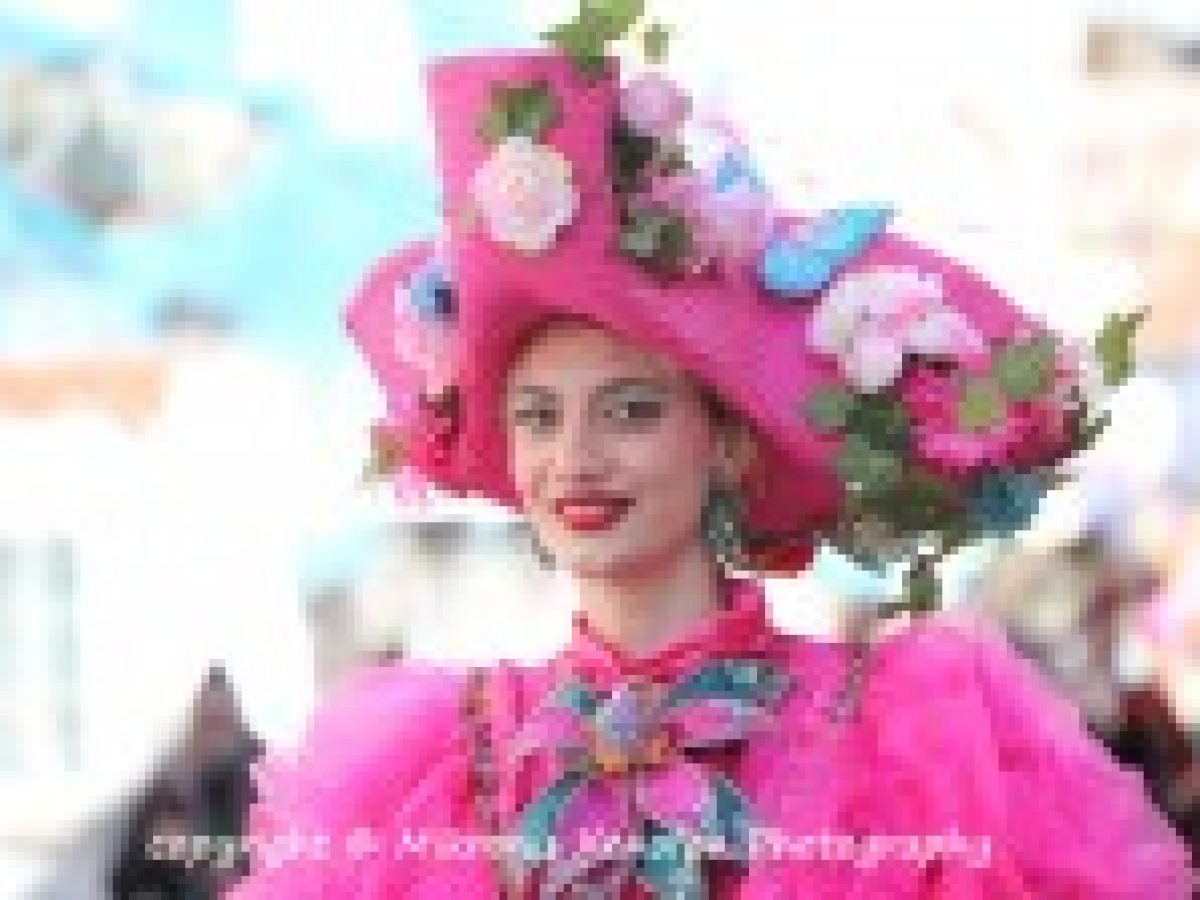 Περατζάδα των “Βενετσιάνων του Πόντε” στην κεντρική αγορά Λευκάδας