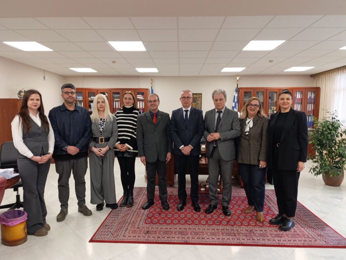 Περιφέρεια Δυτικής Μακεδονίας: Συνάντηση εργασίας του Περιφερειάρχη με τον Δήμαρχο και τον Γενικό Πρόξενο της Ελλάδας στην Κορυτσά