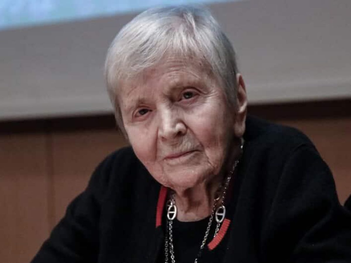 Πέθανε η σπουδαία βυζαντινολόγος Ελένη Γλύκατζη-Αρβελέρ σε ηλικία 99 ετών