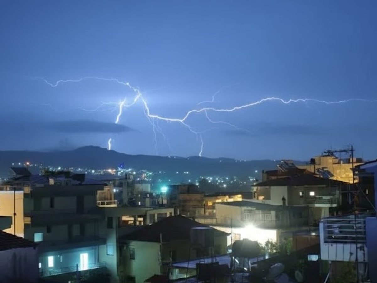 Πύργος: Μπουρίνι και διακοπή ηλεκτροδότησης – Σε κατάσταση κινητοποίησης ο Δήμος λόγω επιδείνωσης του καιρού