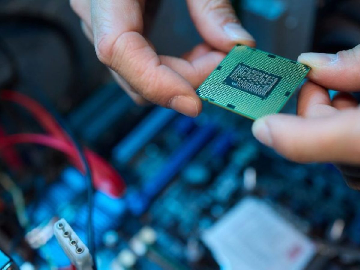 Πόλεμος των chips: Πώς ο «Δημόκριτος» βάζει την Ελλάδα στον παγκόσμιο χάρτη των ημιαγωγών