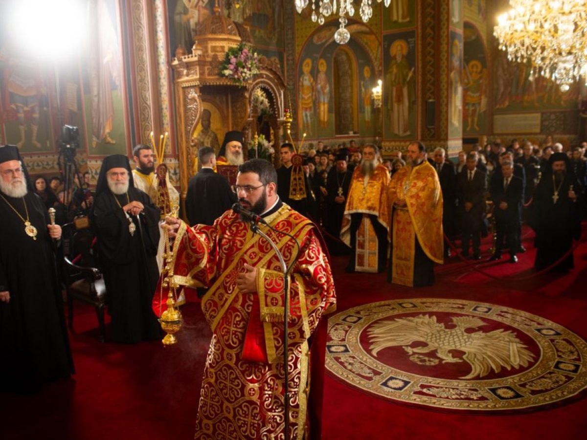 Πολυαρχιερατικός Εσπερινός για την Πολιούχο της Καλαμάτας «Παναγία Υπαπαντή»