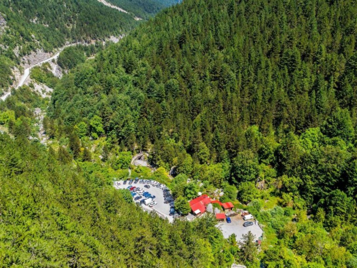 Πριόνια Ολύμπου: Κλειστός δρόμος χωρίς σχέδιο, χωρίς ευθύνη, χωρίς ενημέρωση.