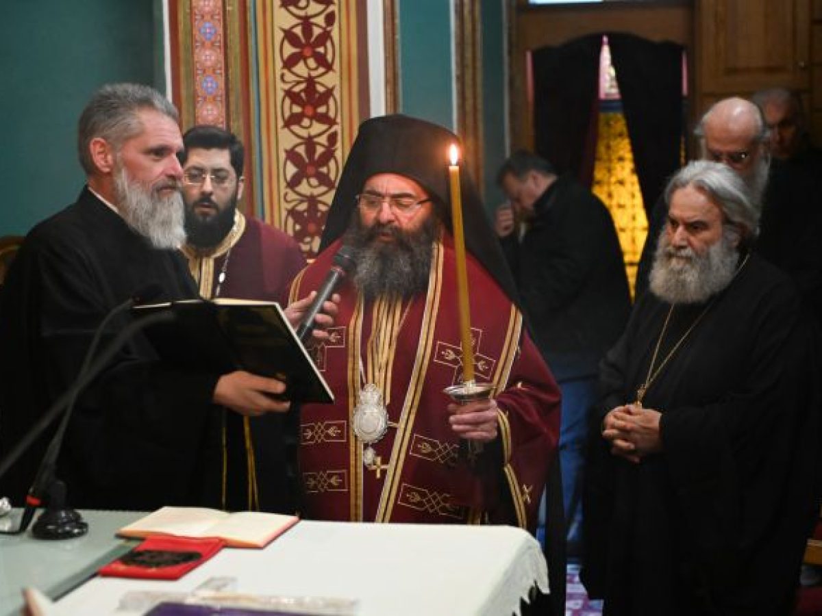 Προηγιασμένη Αρχιερατική Θεία Λειτουργία για τα ονομαστήρια του Θεοφιλεστάτου Επισκόπου Τεγέας κ. Θεοκλήτου (εικόνες)