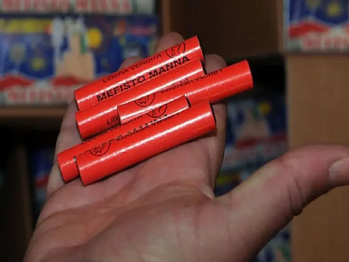 Πτολεμαΐδα: Σύλληψη 53χρονης για παράνομα βεγγαλικά