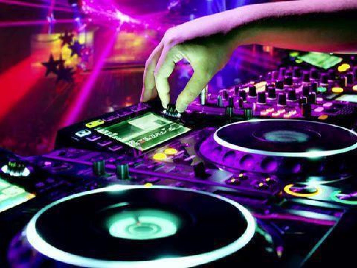 ΠΑΛΙ σας ενόχλησαν οι μουσικές;;;Δύο συλλήψεις στη Μυτιλήνη