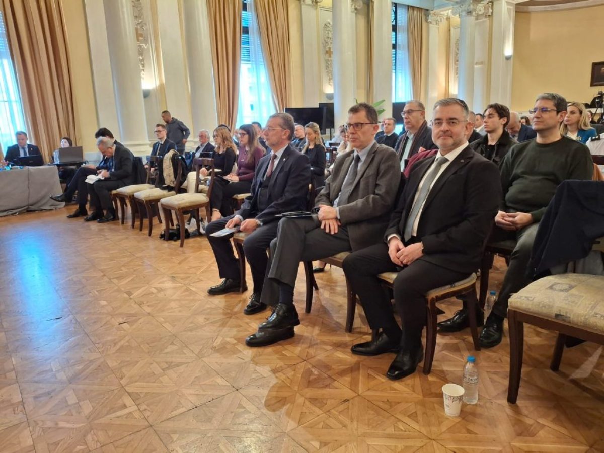 ΠΑΜΘ: Επαφές με AWS, πρεσβείες και ΥΠΕΞ για ενίσχυση της διεθνούς προβολής